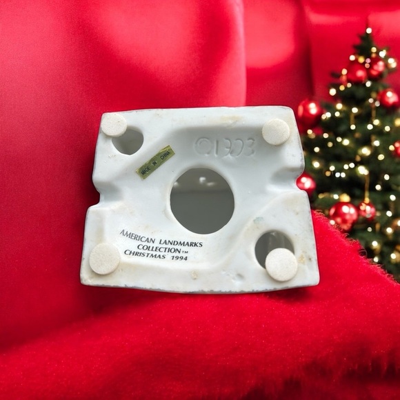 Home Town America Collection "Blue Ribbon Cafe" Christmas Village Piece 1994 - Picture 6 of 9